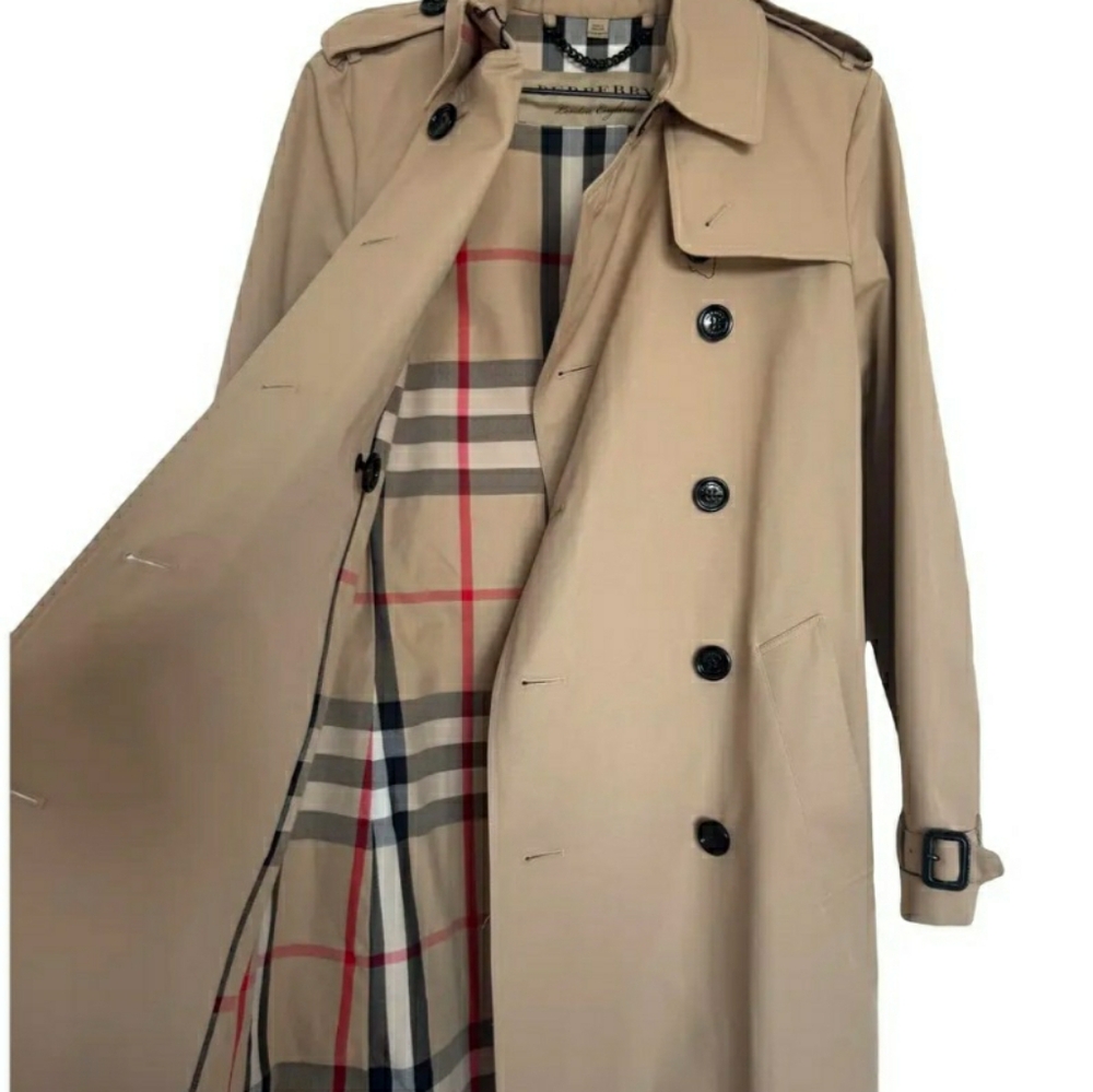 Burberry Cheksea Trench Coat .